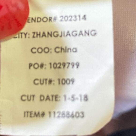 Avengers Assemble! Torrid x Her Universe Infinity War Collection Size 2X - Picture 7 of 7